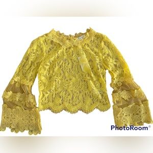 Lulumari yellow lace crop top with bell sleeves size small